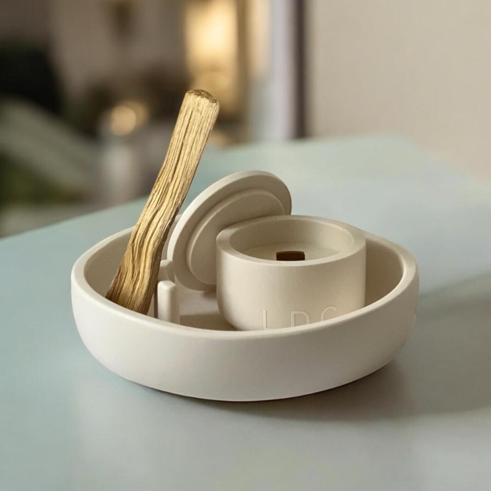 Sage Sanctuary(セージ・サンクチュアリ)─ 空間を澄ませる、浄化のアロマキャンドルセット ─1枚目の画像